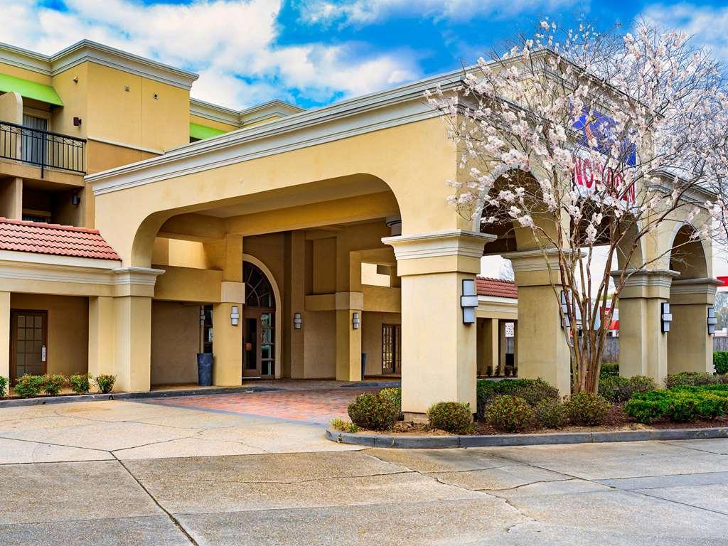 Comfort Suites Baton Rouge South I-10 Exterior photo