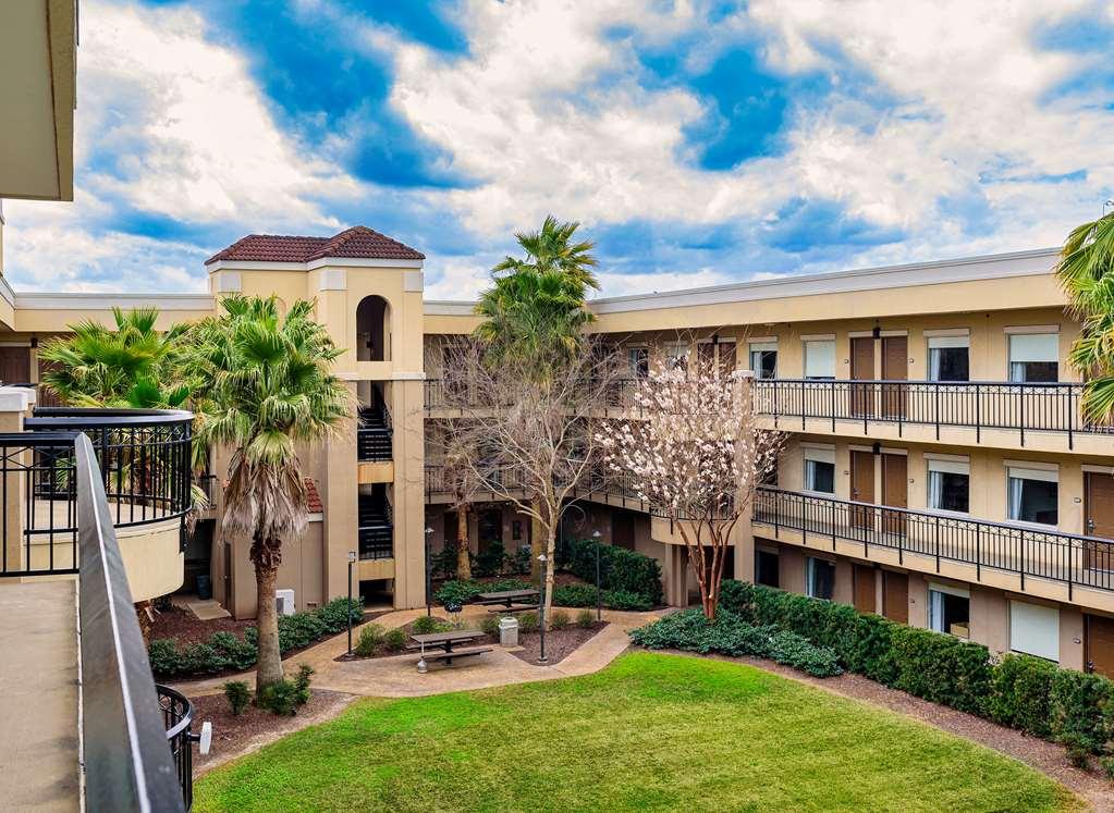 Comfort Suites Baton Rouge South I-10 Exterior photo